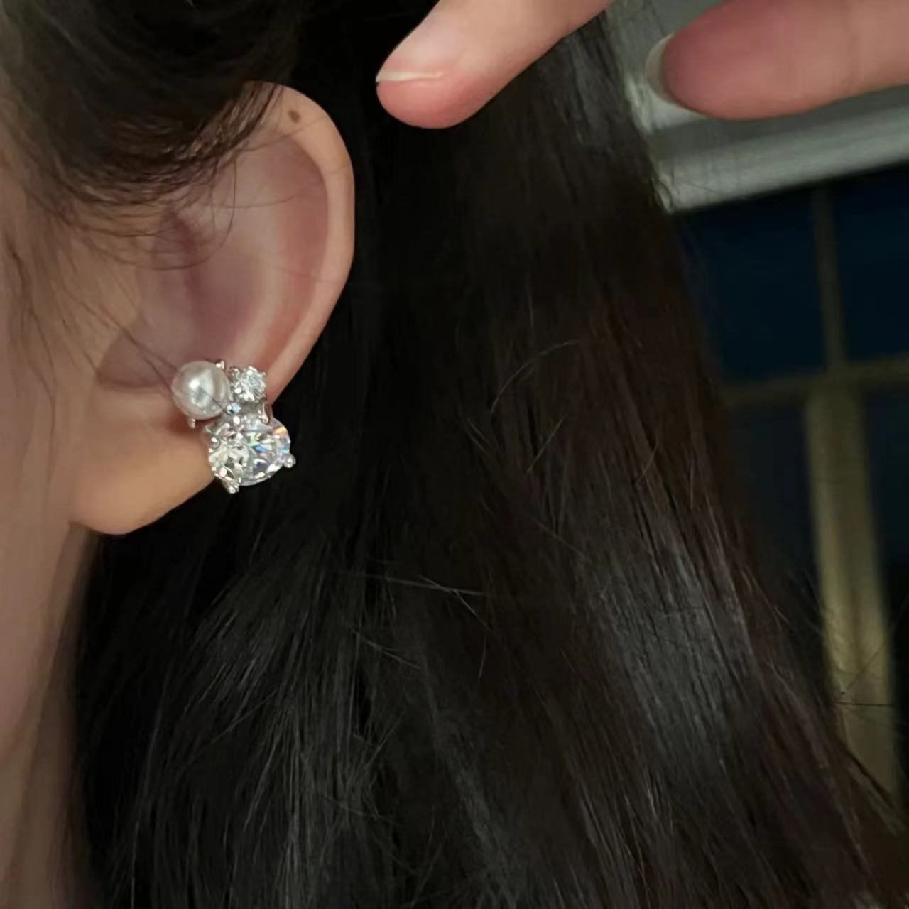 1 adet parlak taklit inci zirk - Ear Cuff No Piercing incelemesi ve fiyatı
